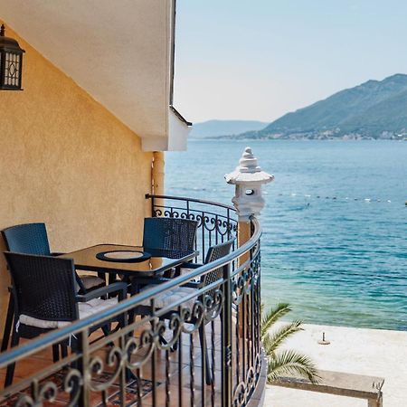 Apartment Villa Marija Tivat Eksteriør billede