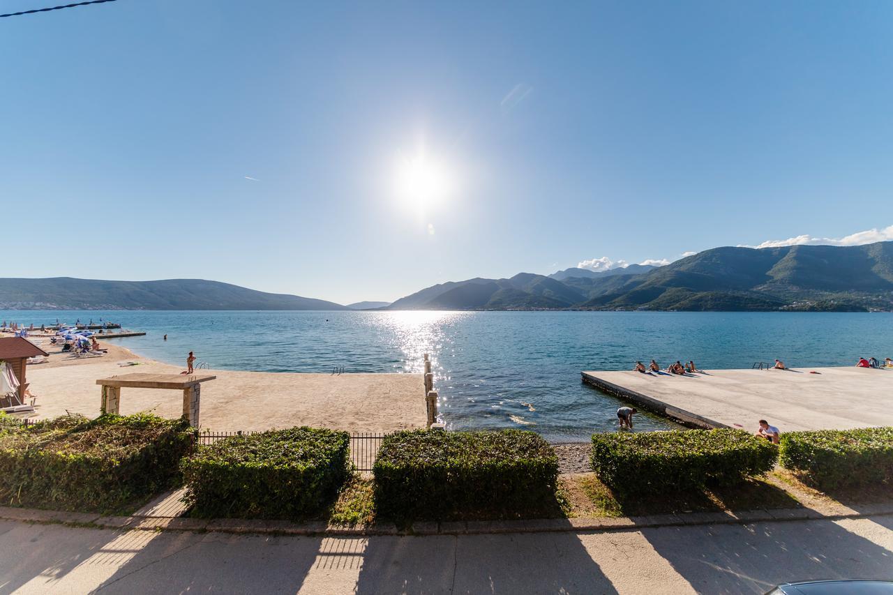 Apartment Villa Marija Tivat Eksteriør billede